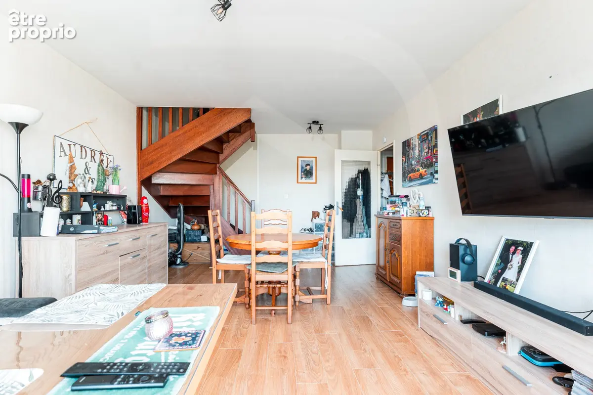 Appartement Duplex 68 m² - 2 chambres - Ascenseur - parking -Sanvic Vornier - Le Havre - photo 2