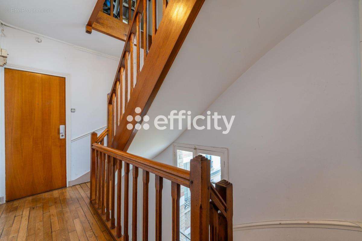 Appartement à SURESNES