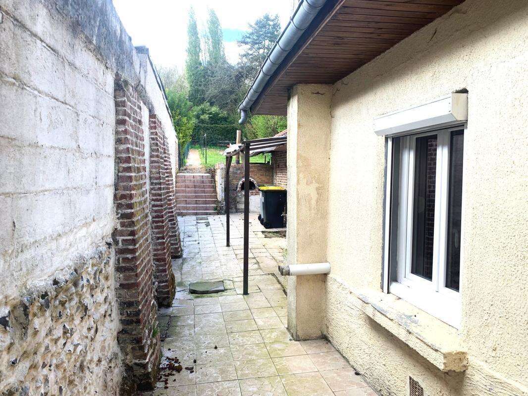 Maison à PAS-EN-ARTOIS