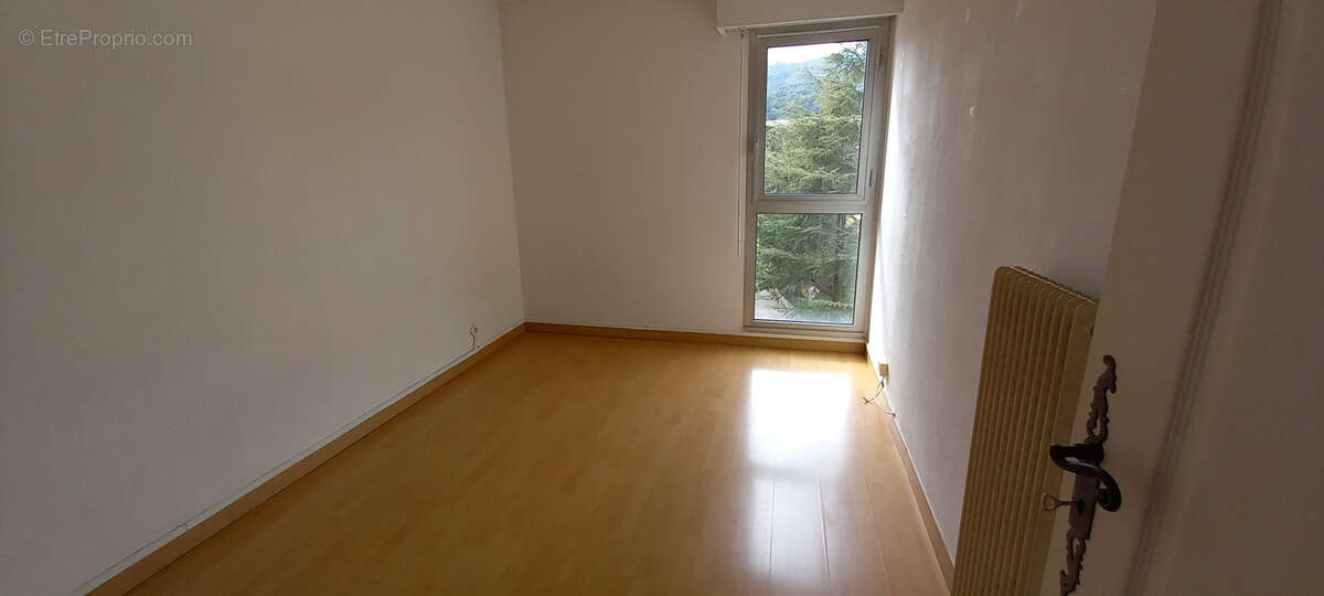Appartement à MANDELIEU-LA-NAPOULE