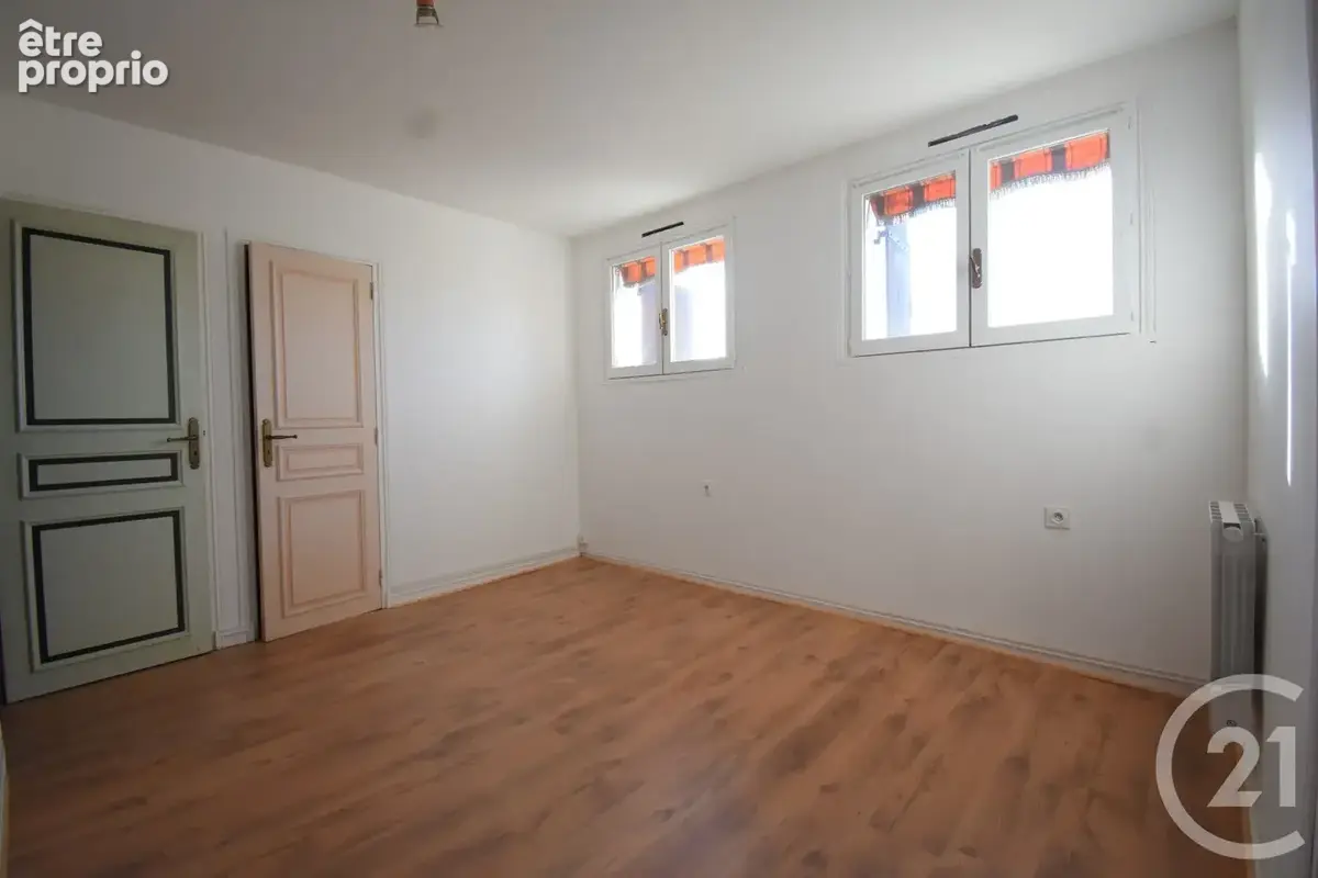 Maison 6 pièces 141 m² à vendre à Abrest (03200) - photo 10