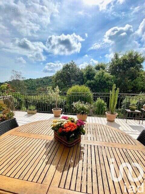 Photo 2 - Appartement à MOUGINS
