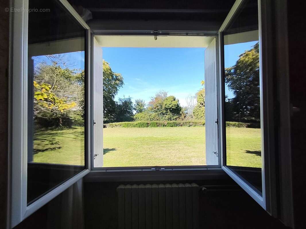 Maison à CHASSENEUIL-SUR-BONNIEURE