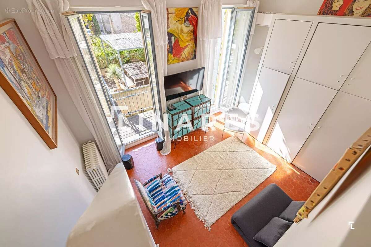 Appartement à MARSEILLE-6E