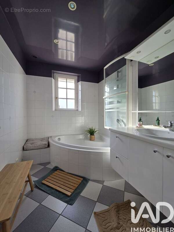 Photo 5 - Maison à CHERRE