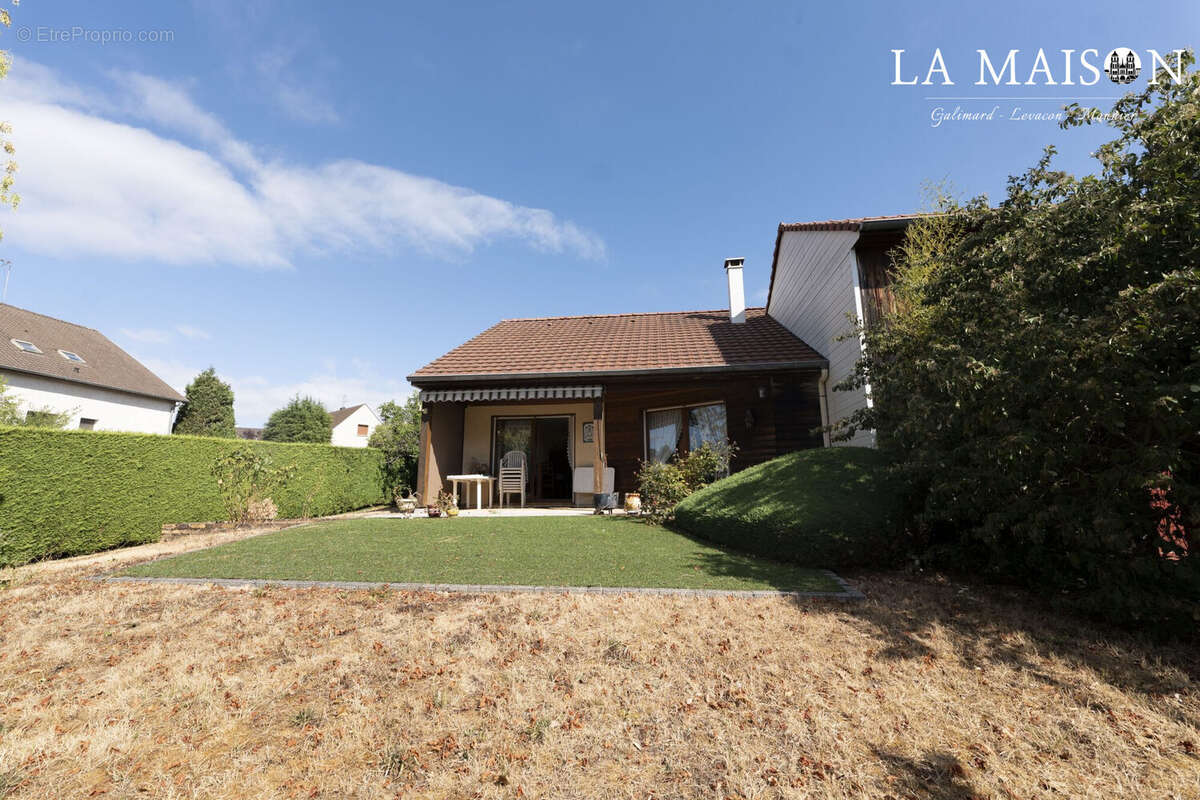 Maison 128 m² à Hauteville-Les-Dijon  - photo 2