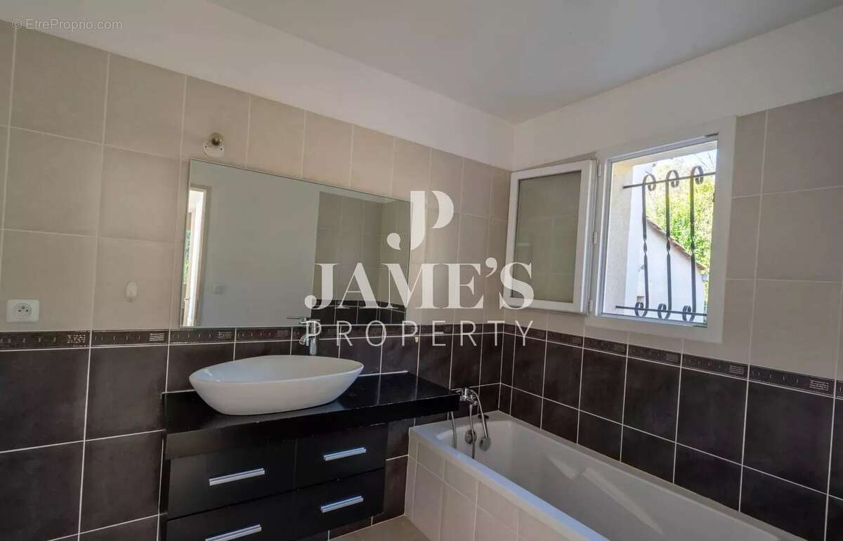 Maison à SAINT-REMY-DE-PROVENCE