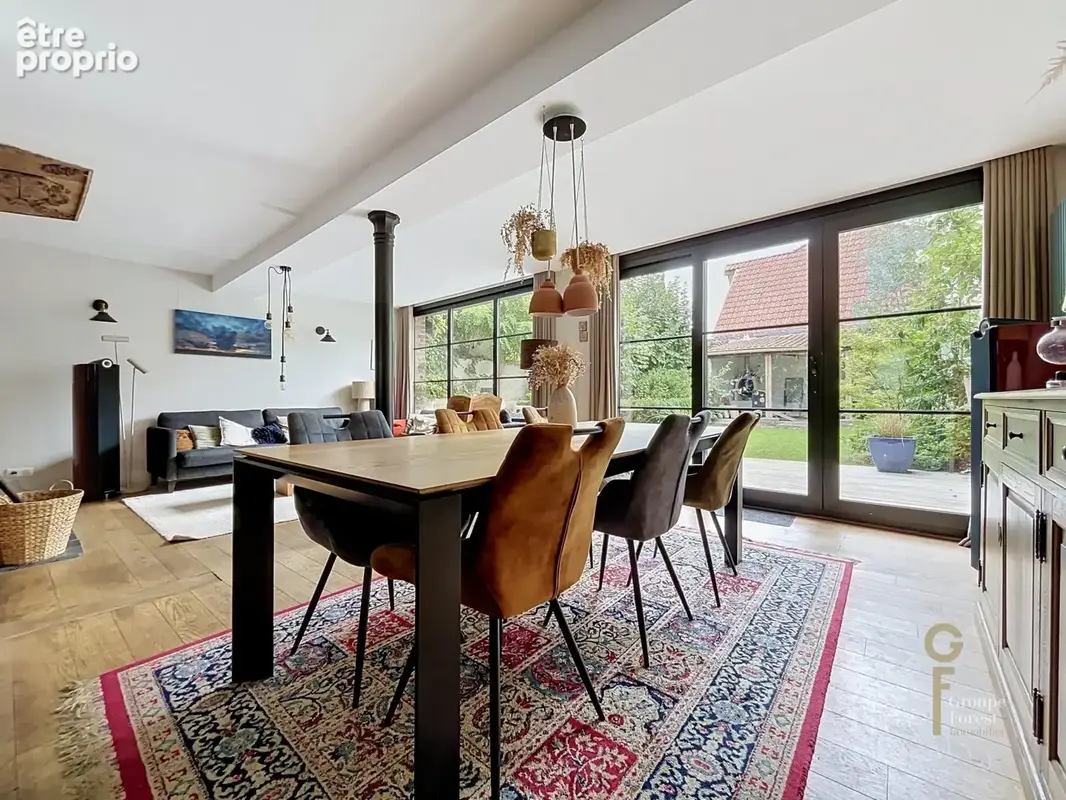 Maison 6 pièces 240 m² à vendre à Linselles (59126) - photo 2