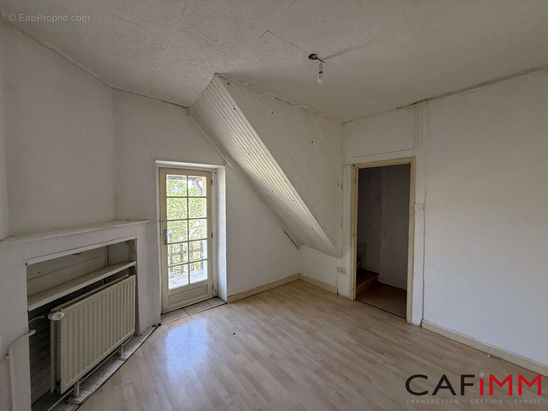 Maison à BOURGOIN-JALLIEU