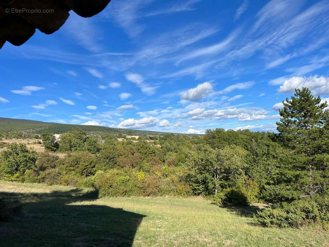Ancienne ferme à vendre à Forcalquier avec une vue sur les Alpes - photo 7