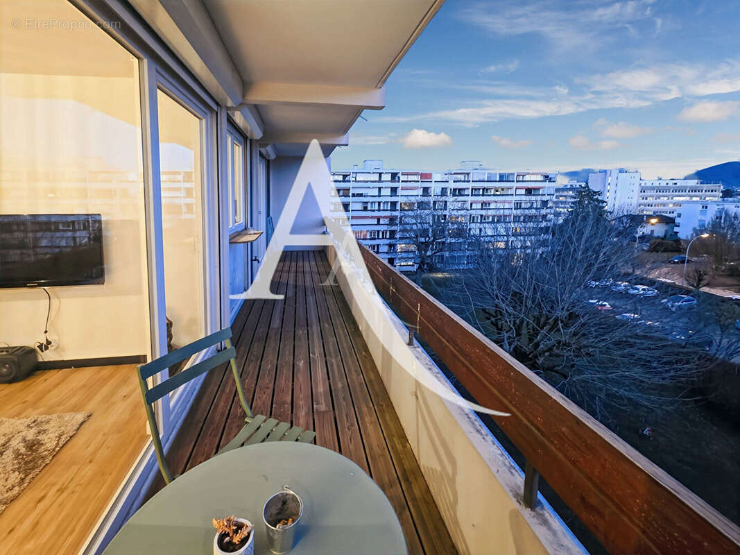 Appartement à MEYTHET