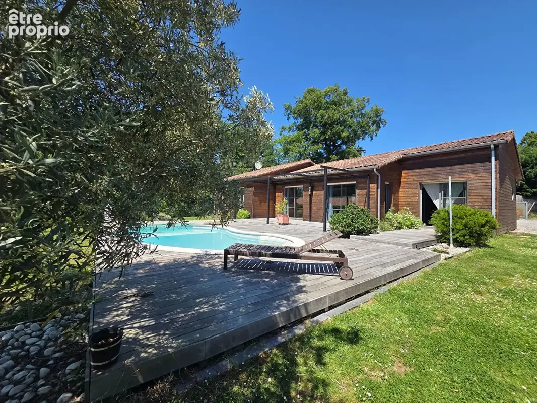 Maison 5 pièces 132 m² à vendre à Sadirac (33670) - photo 3