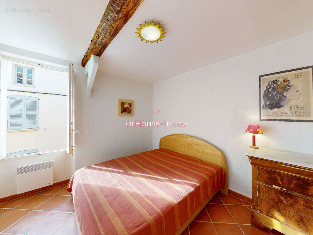 Maison à LA GARDE-FREINET