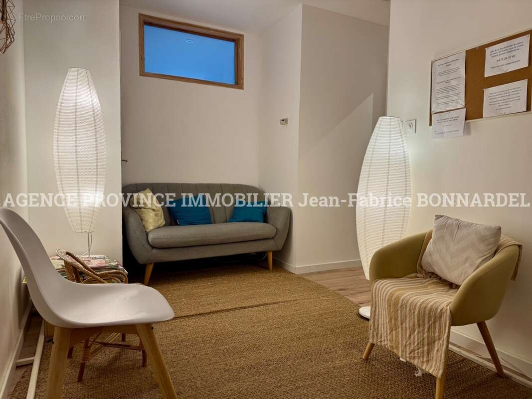 Appartement 67 m² à Nyons  - photo 4