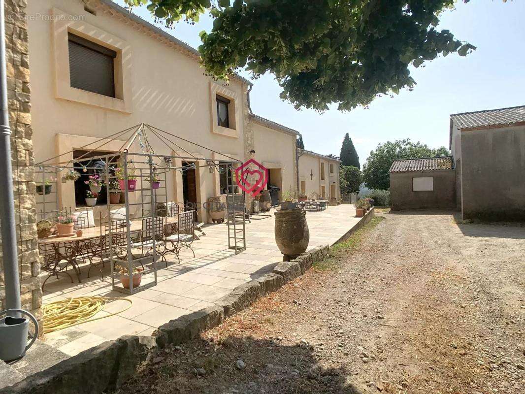 Maison à BELVEZE-DU-RAZES