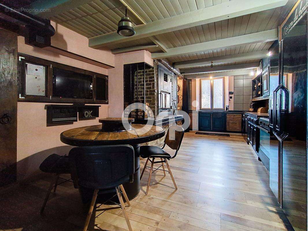 Maison à ROCHES-BETTAINCOURT