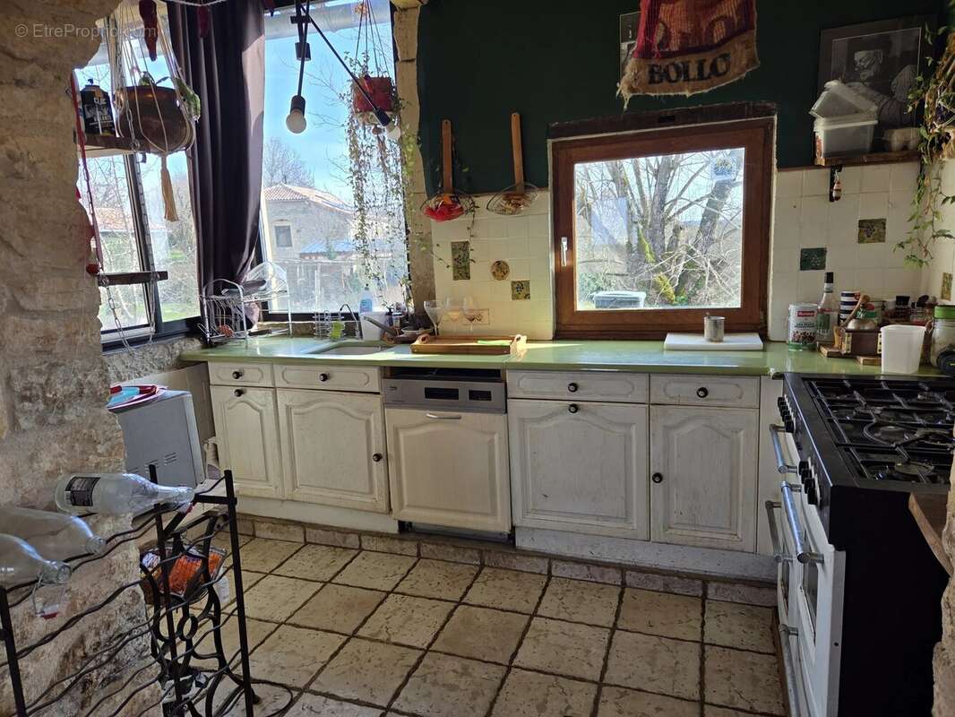 Maison à SAINT-ANTONIN-NOBLE-VAL