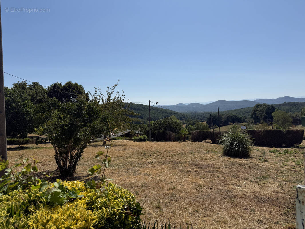 Terrain à MARTRES-TOLOSANE