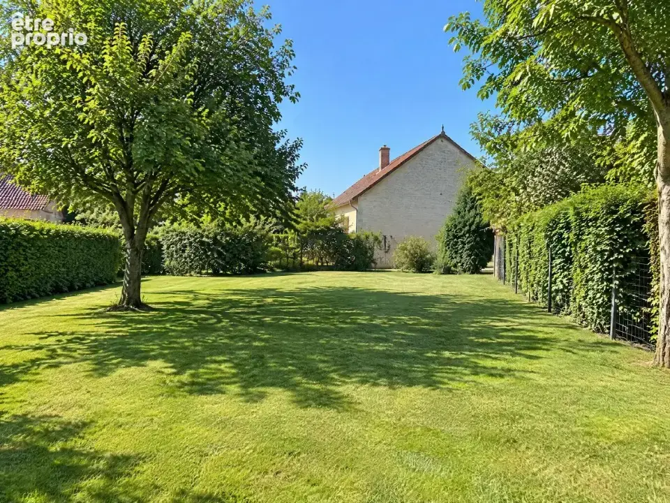 Terrain 2 023 m² à vendre à Champagne-Sur-Seine (77430) - photo 2