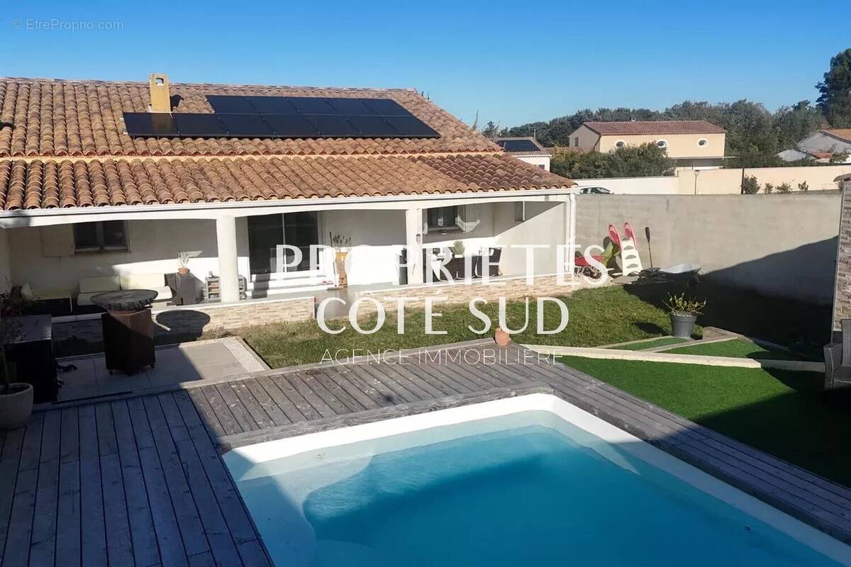 Maison à SAINT-VICTOR-LA-COSTE