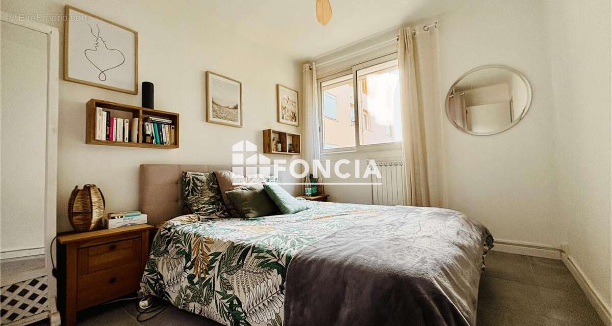 Appartement à HYERES