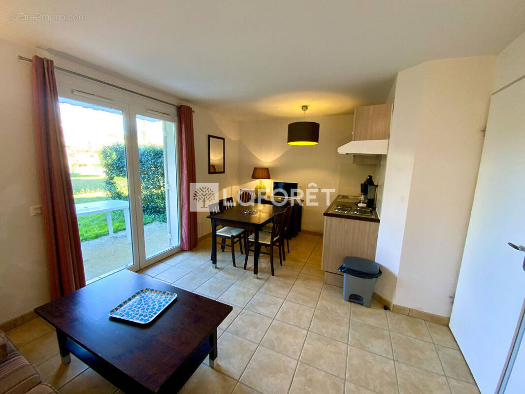 Appartement à BARBASTE