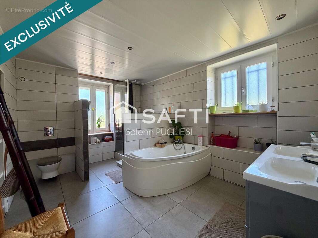 Photo 5 - Maison à SAINT-ETIENNE-DE-SAINT-GEOIRS