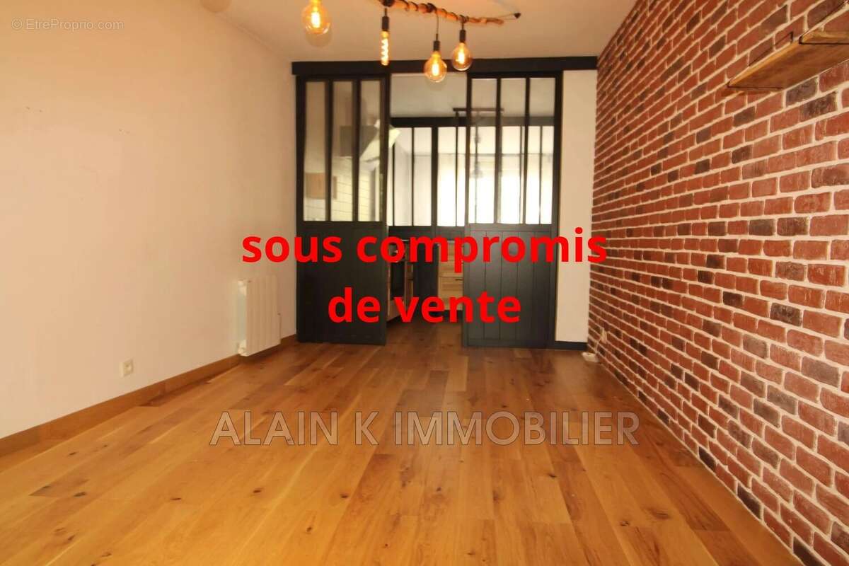 Appartement à CHAVILLE