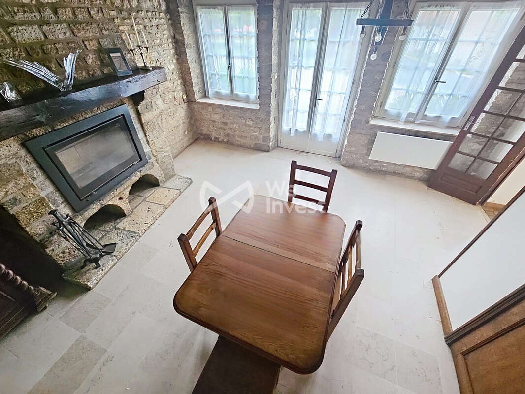 Maison à YEVRE-LA-VILLE