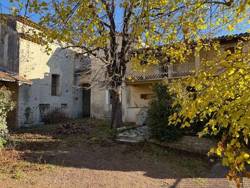 Maison à BOISSET-ET-GAUJAC