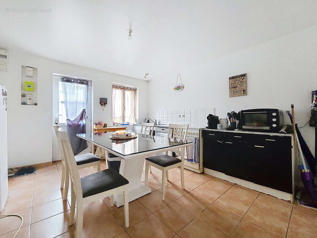 Maison à ROMILLY-SUR-ANDELLE