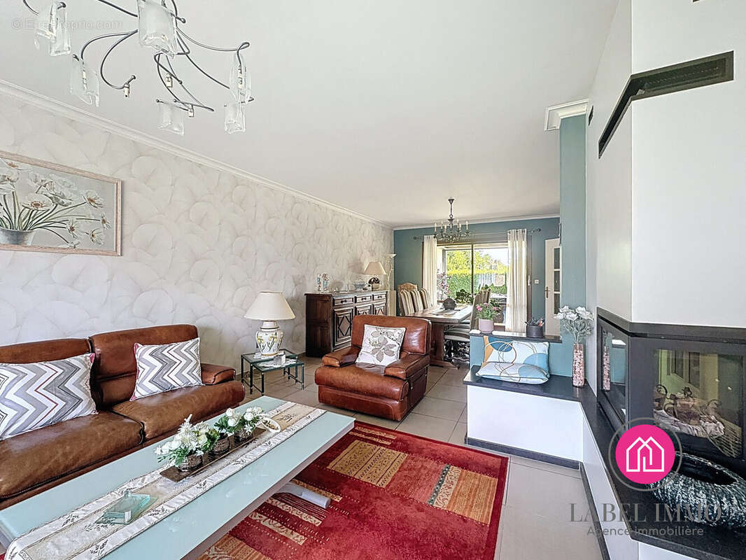 Maison à VIEUX-CONDE