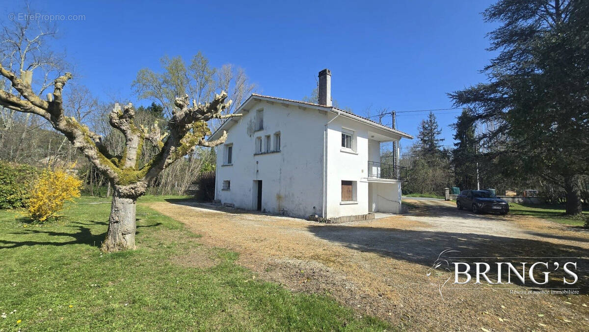 Maison à DAUSSE