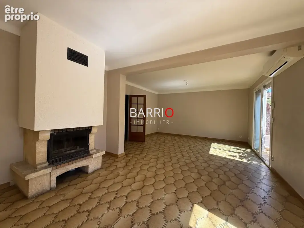 Maison 5 pièces 125 m² à vendre à Elne (66200) - photo 4