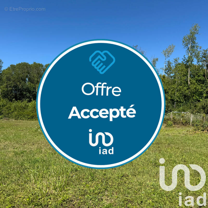 Photo 1 - Terrain à VOULX