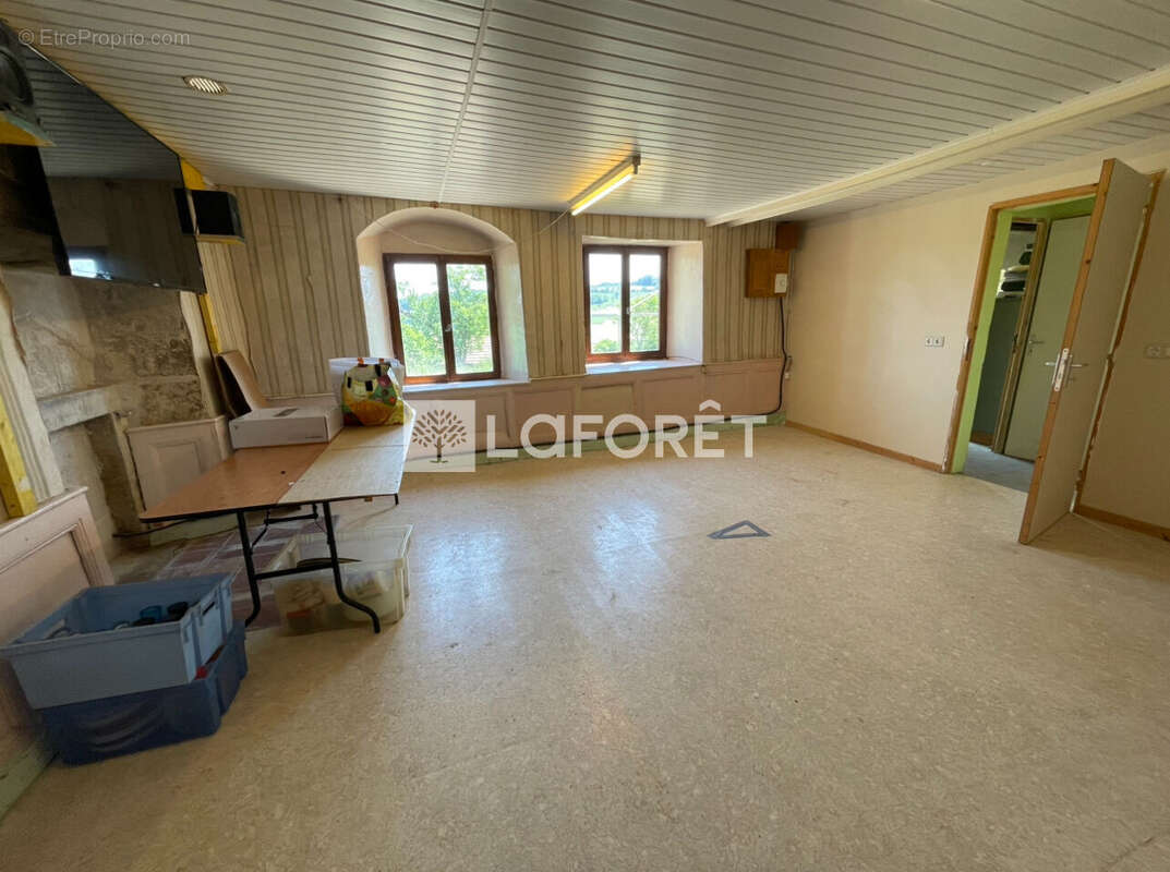 Maison à SAINT-HIPPOLYTE