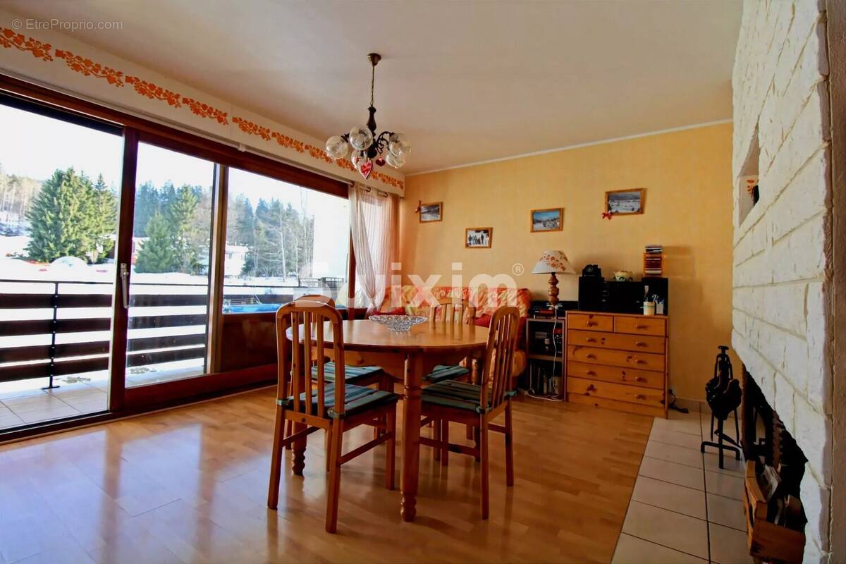 Appartement à PREMANON