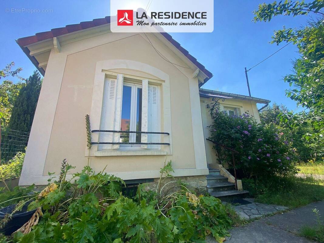 Maison à MONTIGNY-LES-CORMEILLES