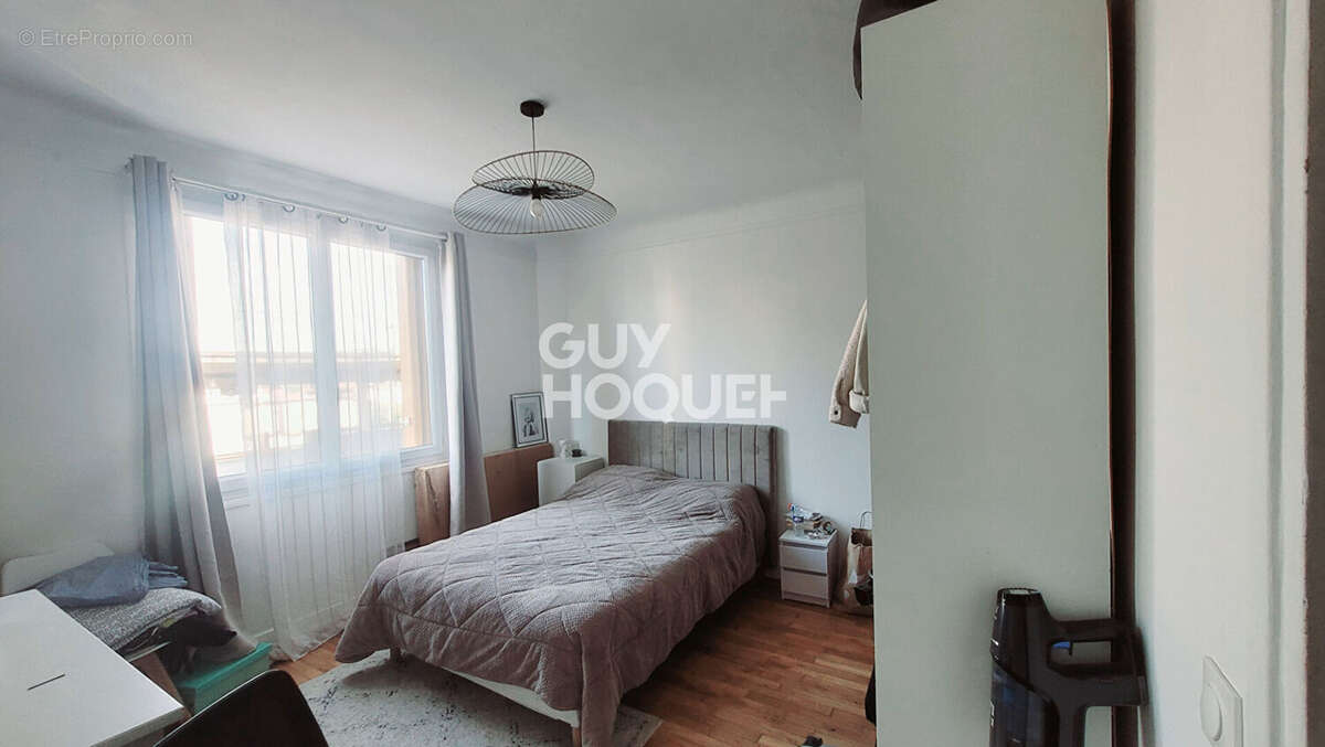 Appartement à COLOMBES