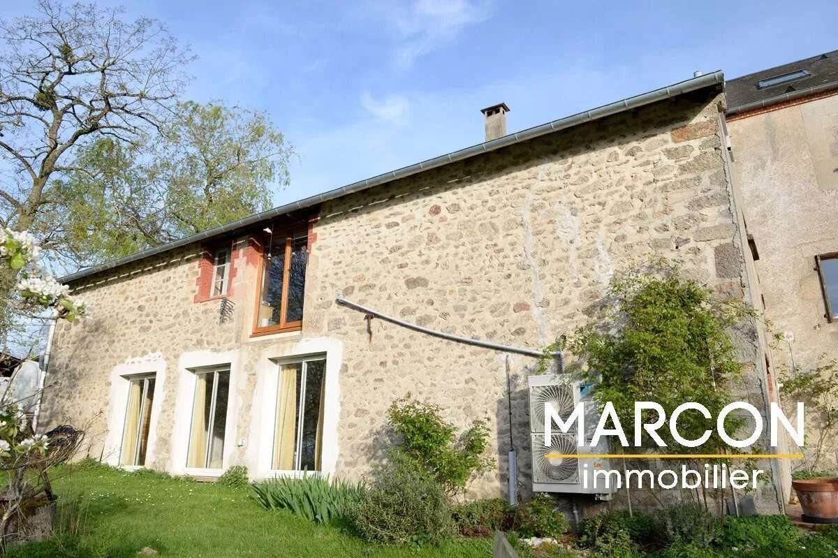 Maison à CHATELUS-MALVALEIX