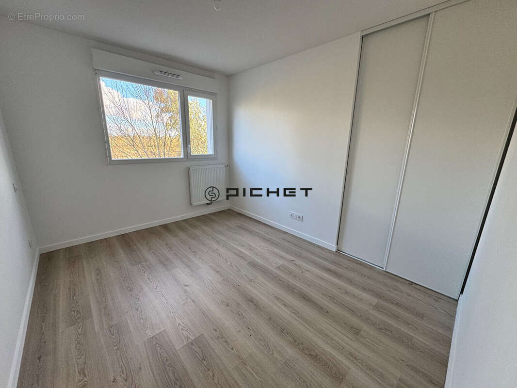 Appartement à VILLENAVE-D'ORNON