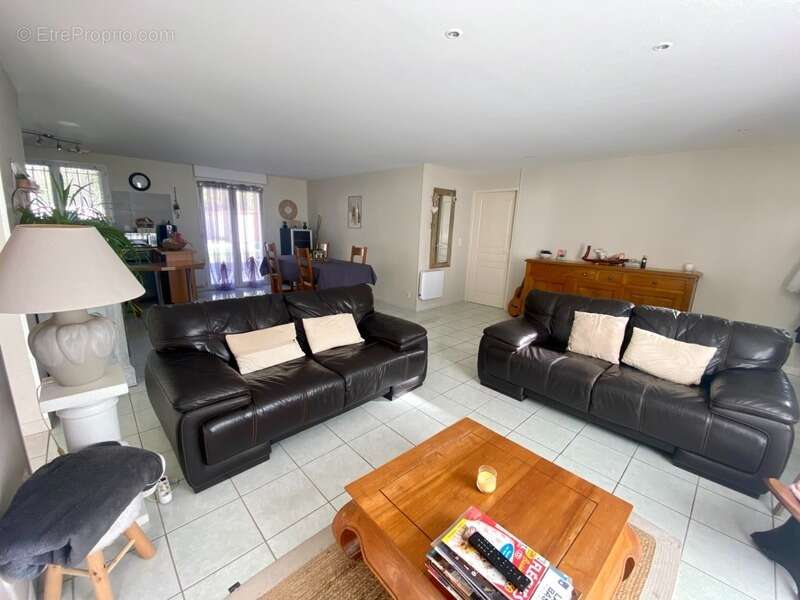 Maison à BRETAGNE-DE-MARSAN