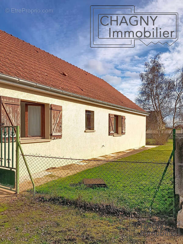 Maison à DEMIGNY