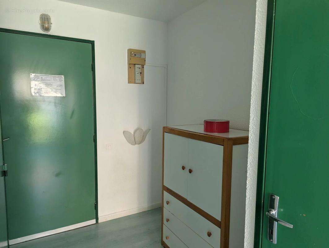 Appartement à LAMALOU-LES-BAINS