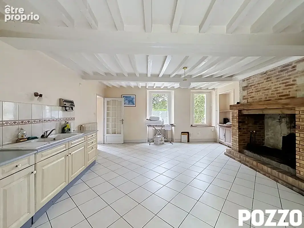A vendre - maison de ville - 140m² - 3 chb - 900m² de terrains - photo 3