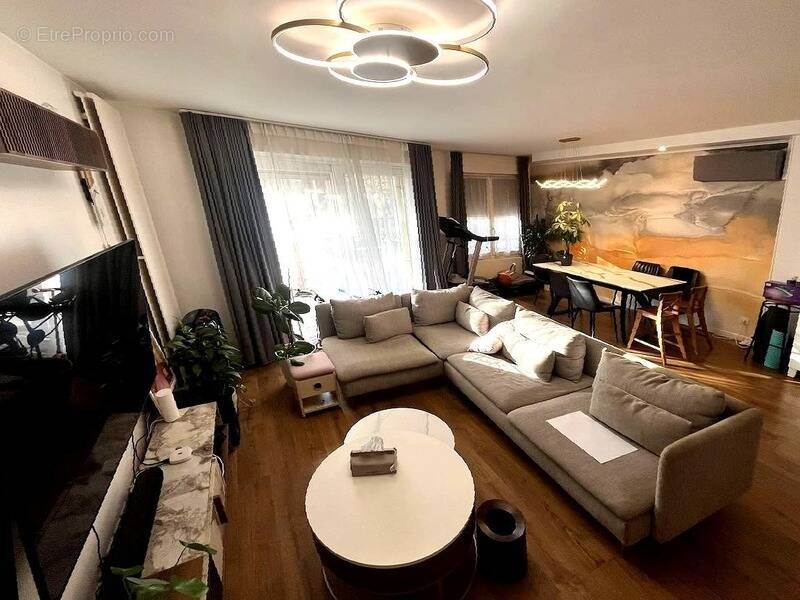 Appartement à LYON-6E
