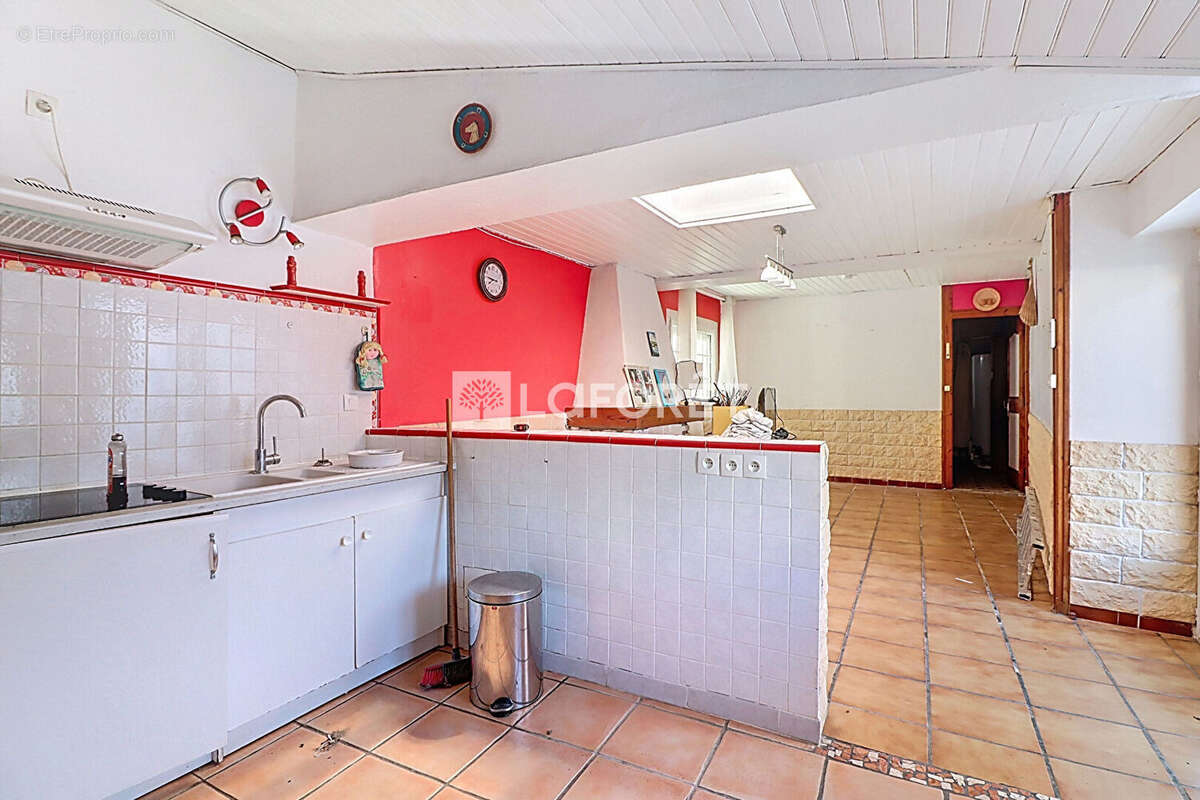 Maison à SAINT-CLEMENT-DES-BALEINES