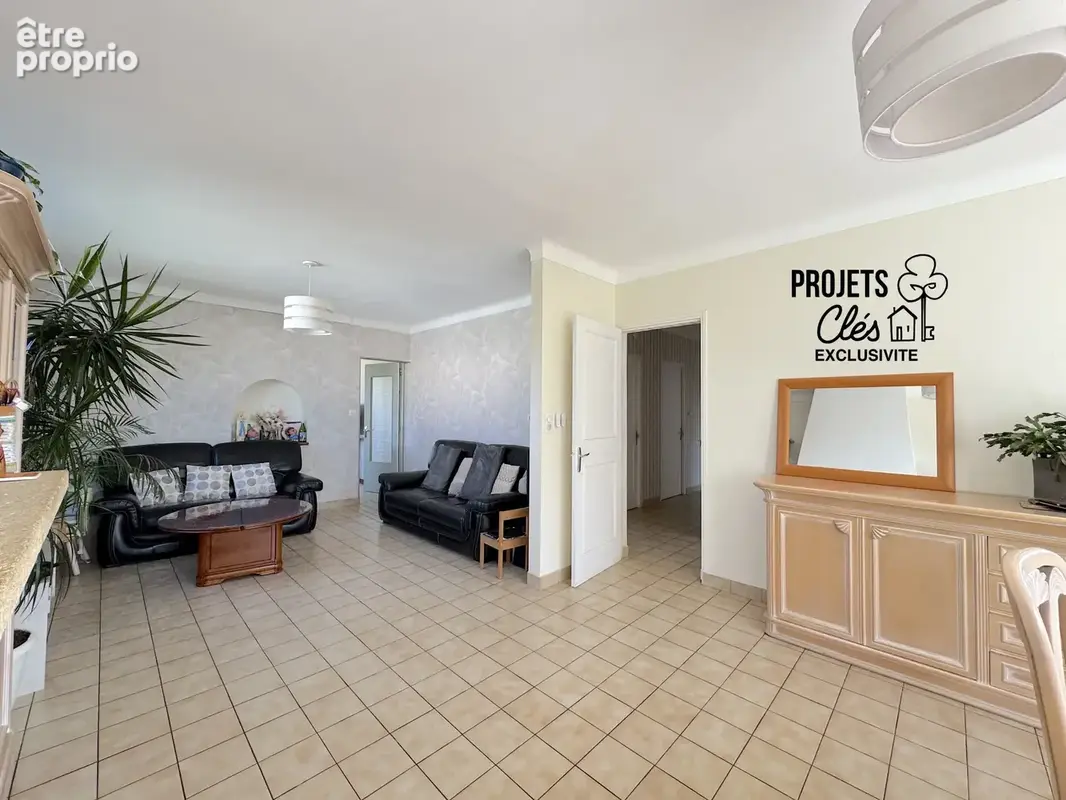 Maison de 5 chambres et 3 salles d’eau, offrant un fort potentiel - photo 7