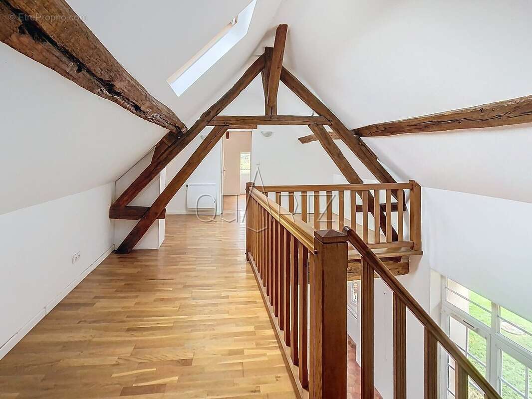 Maison 253 m² à Chateauneuf-En-Thymerais  - photo 10