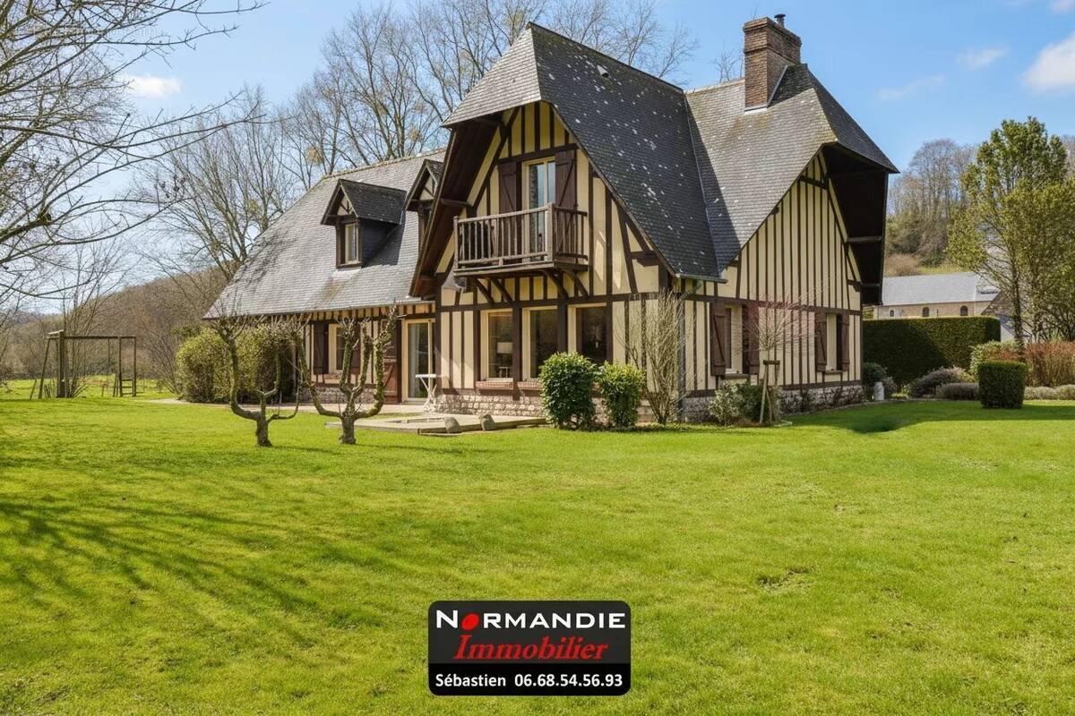 Maison à CANY-BARVILLE